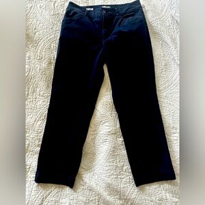 Loft Outlet straight leg pant. Navy. Size 8